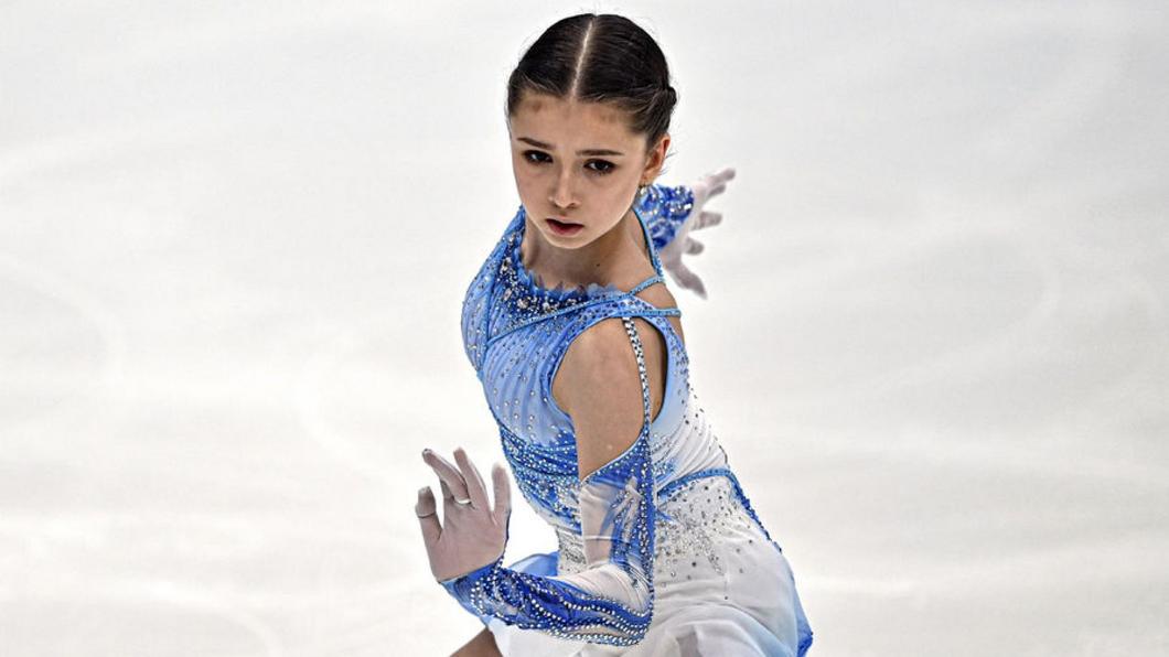 Камила Валиева – новая звезда фигурного катания. Родилась в Казани, получает за технику больше мужчин, любит картинг, а главное – летит на Олимпиаду