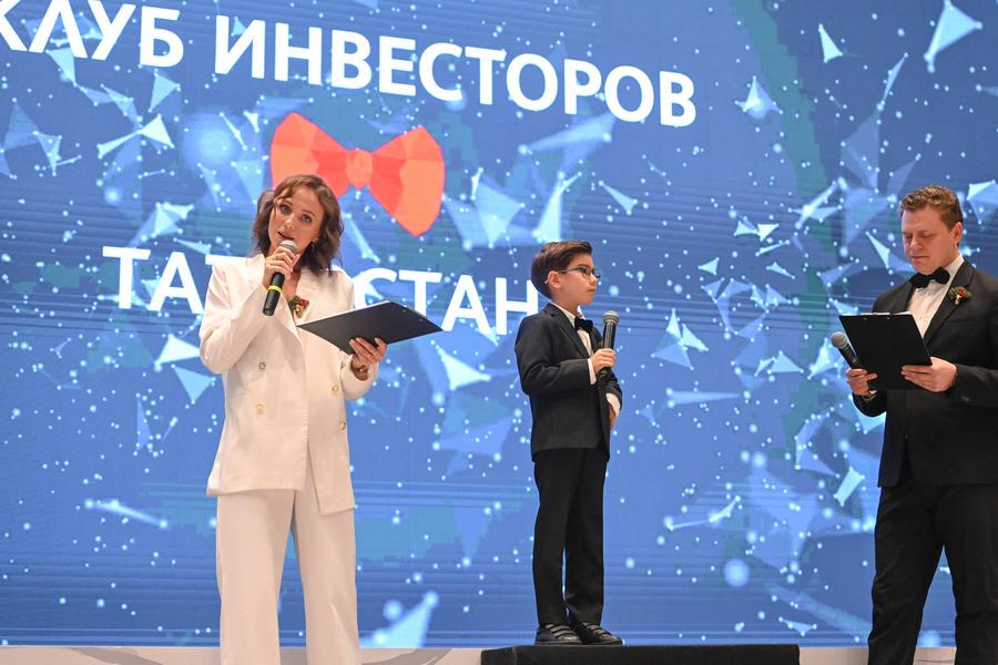 «Татарстан - стабильная территория, которая умеет работать в сложное время» «Татарстан - стабильная территория, которая умеет работать в сложное время»