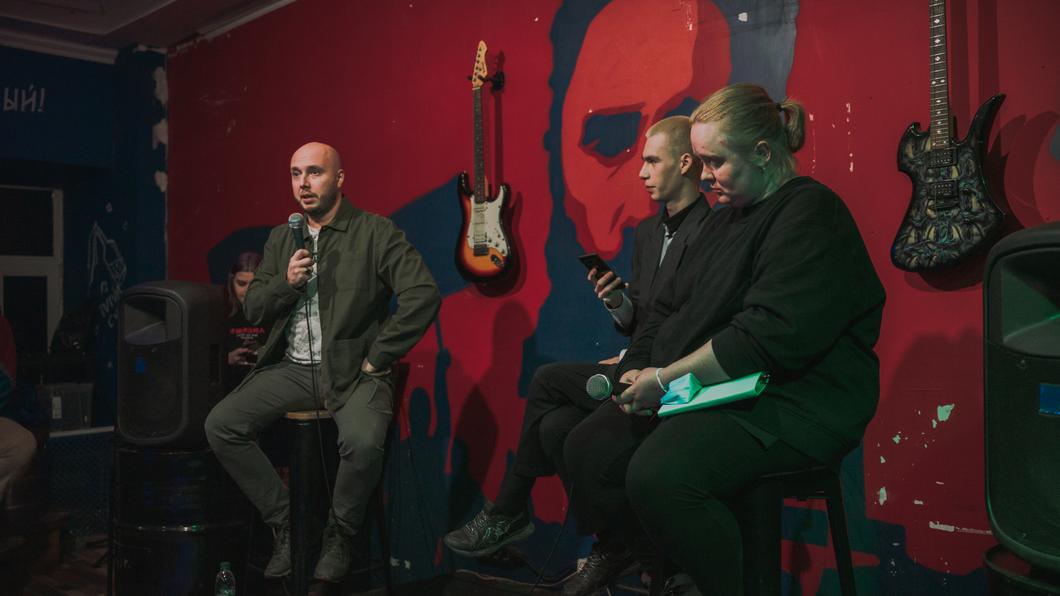 «Общество безумно»: эксперты в Казани обсудили плюсы и минусы культуры отмены