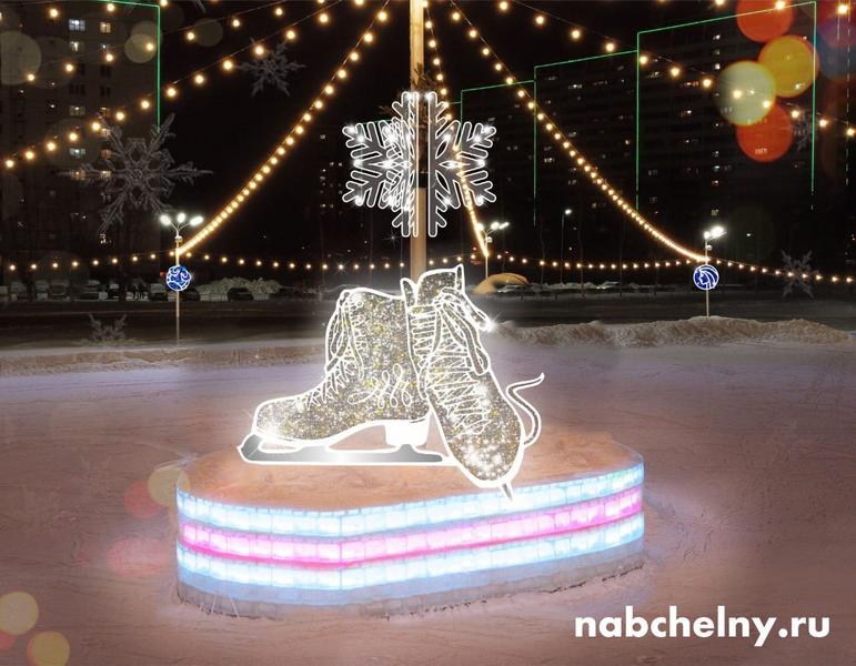 Стало известно, как украсят челнинскую площадь «Азатлык» к Новому году