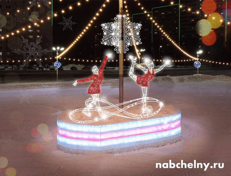 Стало известно, как украсят челнинскую площадь «Азатлык» к Новому году