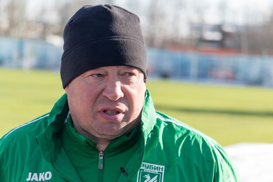 Леонид Слуцкий рассказал о зарплатах тренеров, BLM, Зареме Салиховой и о российском футболе