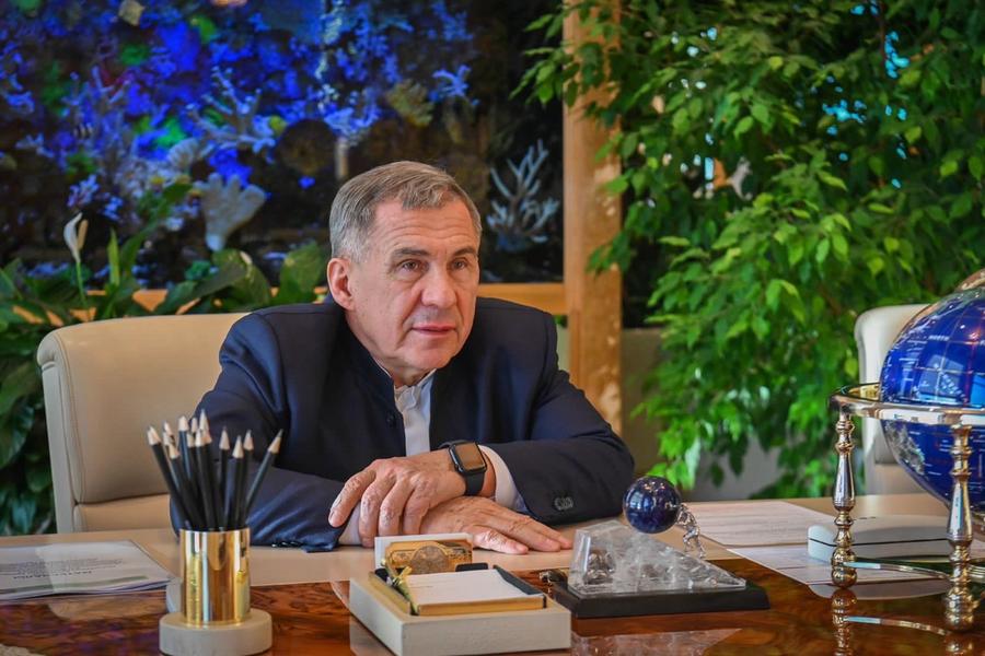 Минниханов обсудил с доцентом КГАСУ Юлией Кареевой меры поддержки молодых ученых