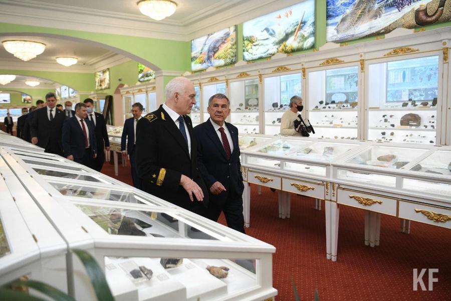 Рустам Минниханов посетил Санкт-петербургский горный университет