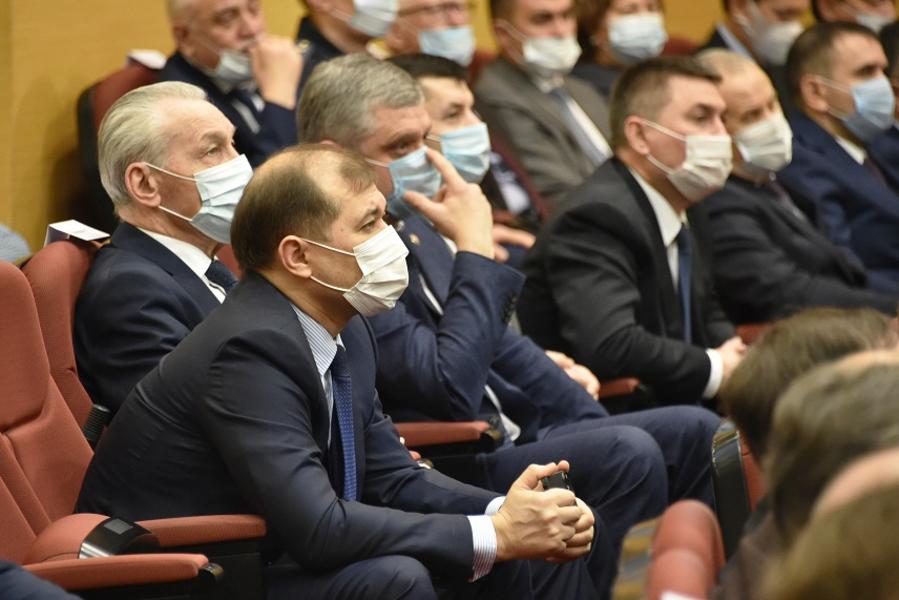 Минниханов увидел оживление экономики Татарстана