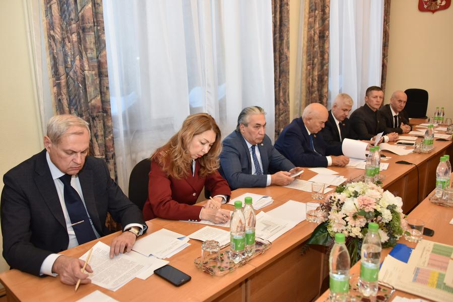 «В зооцентре содержатся сотни щенков, из которых большая часть – это нежелательный приплод домашних»