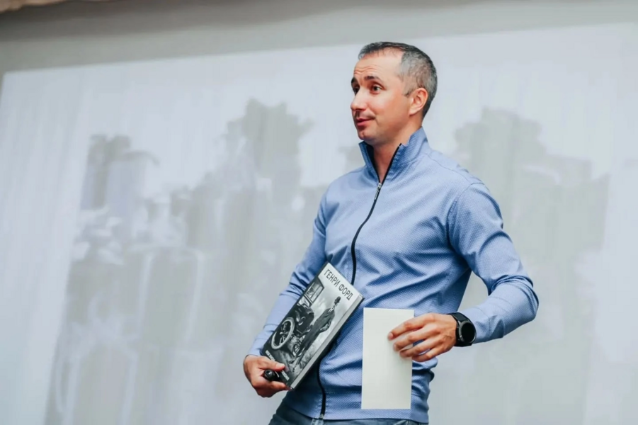 «Для пациентов Николай был ангелом. Его миссия - спасать»: челнинцы вспоминают погибшего врача Зотова