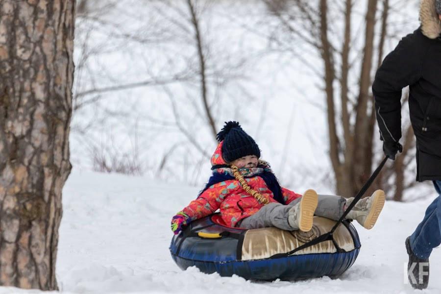 Безопасный Новый год: врачи дали советы, как отметить праздник без травм Безопасный Новый год: врачи дали советы, как отметить праздник без травм