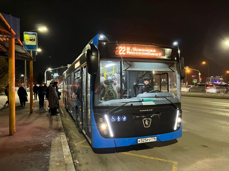 Большие автобусы - большая проблема, а «Челнок» проиграл газелькам