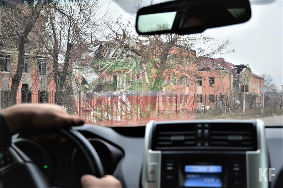 Булат Газизов о доставке гумпомощи на Донбасс: Они там с Богом на «ты», иначе не выжить