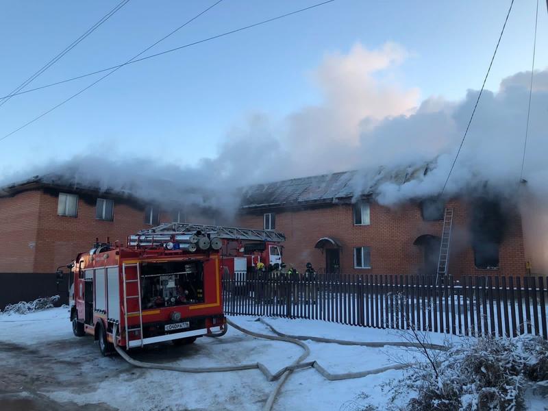 В Салмачах на пожаре в таунхаусе погиб 48-летний мужчина