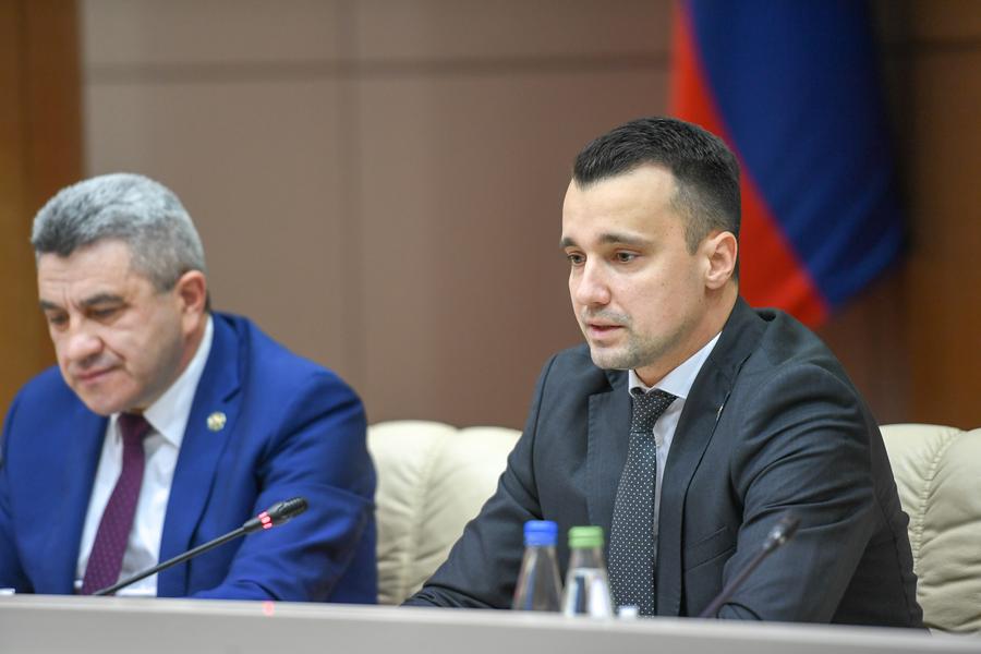 «У нас есть мероприятие на все возраста»: какую новогоднюю программу приготовил Татарстан «У нас есть мероприятие на все возраста»: какую новогоднюю программу приготовил Татарстан