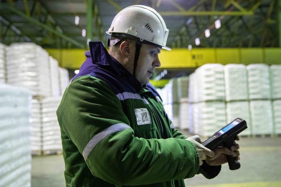 «Казаньоргсинтез» первым из предприятий СИБУРа в Татарстане запустил цифровой склад