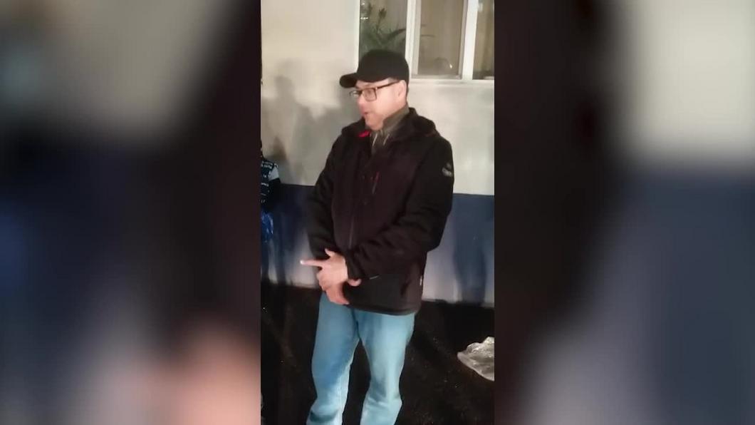 Полиция Альметьевска опубликовала видео задержания мужчины, хранившего дома самодельное оружие