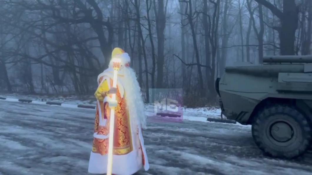 Дед Мороз приехал в Белгород на БТР