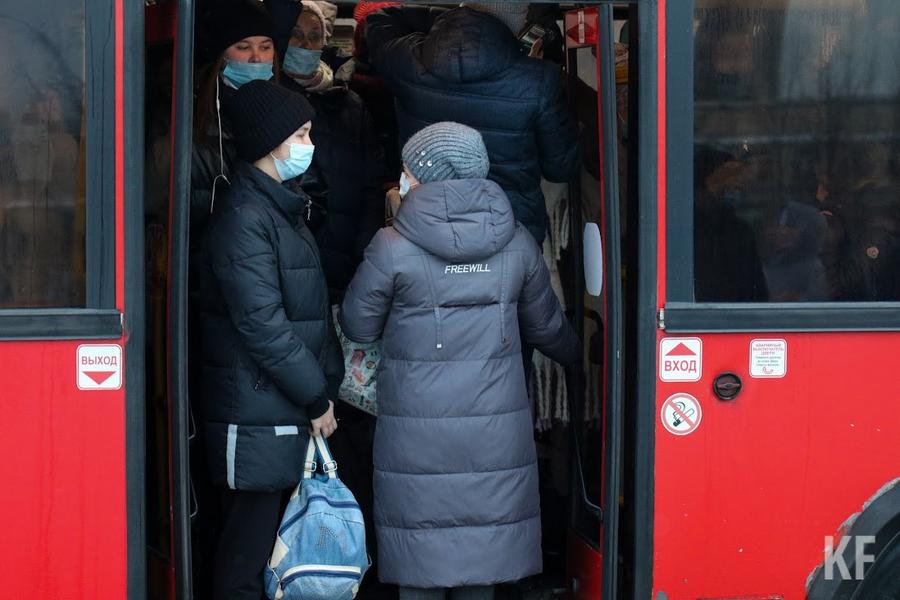 «Тут вопрос не перегнуть палку»: казанские перевозчики требуют увеличения стоимости проезда