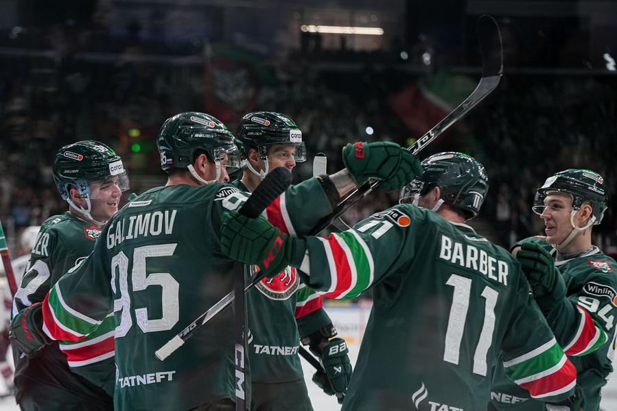 Схватка соседей: «Ак Барс» раскатал «Нефтехимик» Схватка соседей: «Ак Барс» раскатал «Нефтехимик»