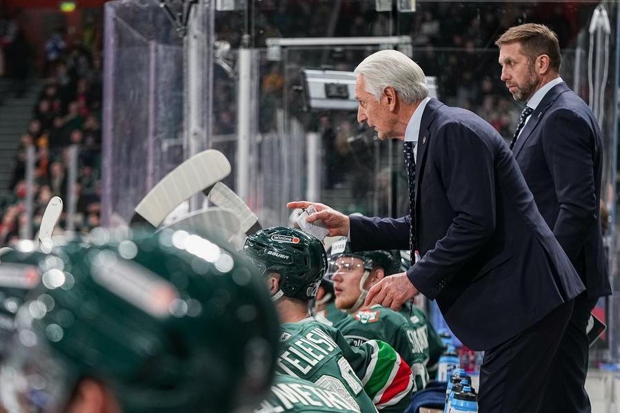 «Автомобилисту» лучше сидеть за рулем, чем на льду: «Ак Барс» продолжил серию побед