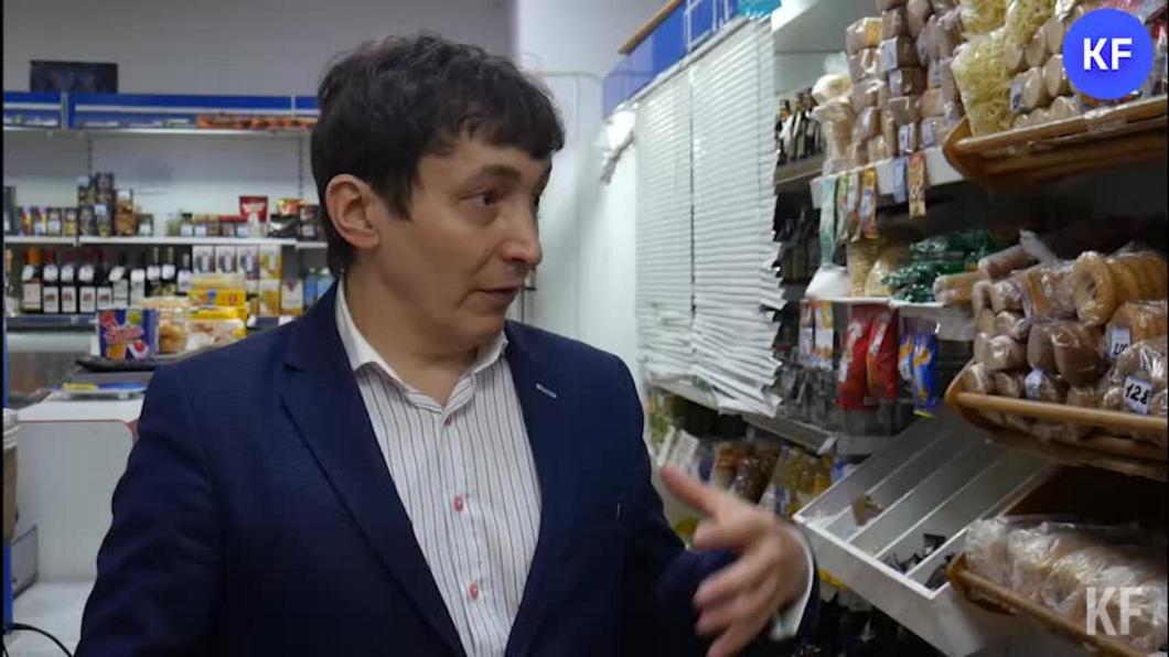 В Альметьевске владелец магазина подкараулил и задержал грабителя