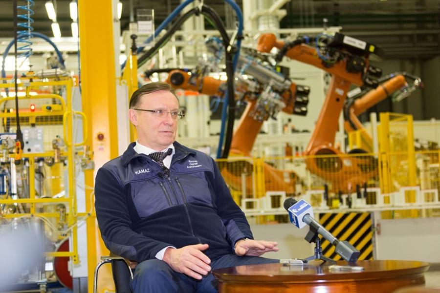 КАМАЗ и «Соллерс» ищут рынок с компасом КАМАЗ и «Соллерс» ищут рынок с компасом