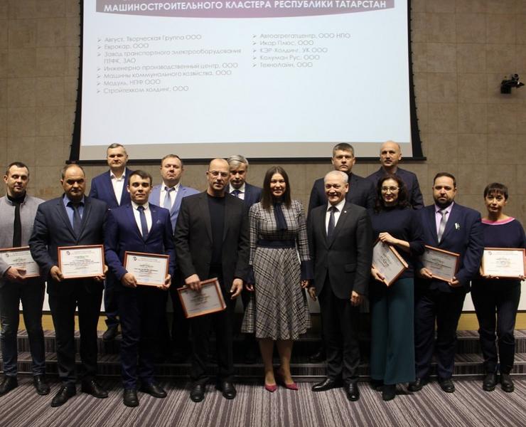 Талия Минуллина: Я своей красивой грудью все-таки встану на защиту наших предприятий