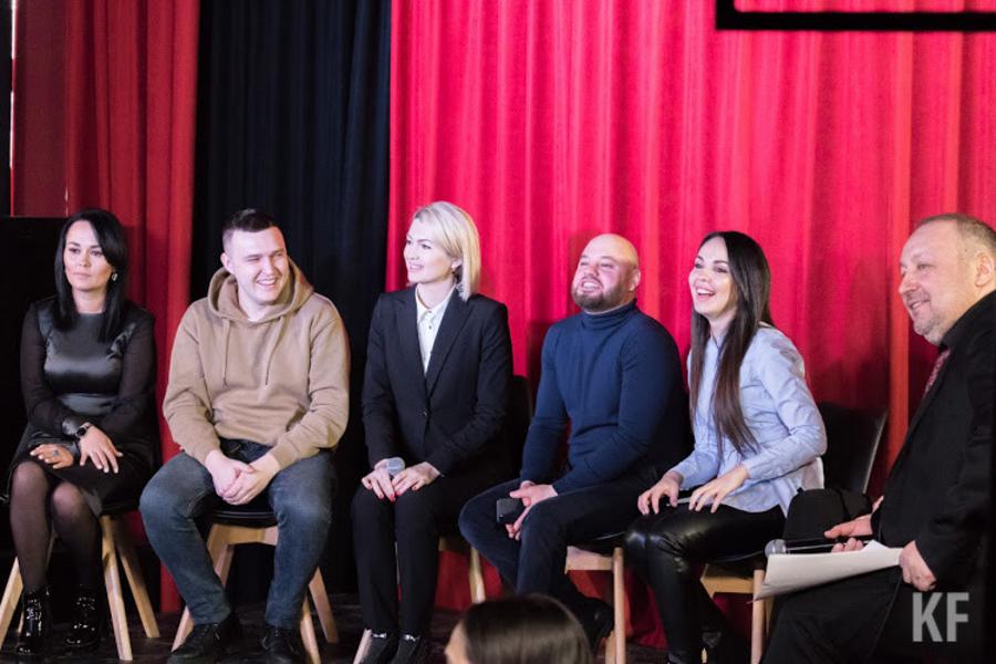 Тамаша дәвам итәргә тиеш: скандал, разразившийся на татарской эстраде, превращают в реалити-шоу