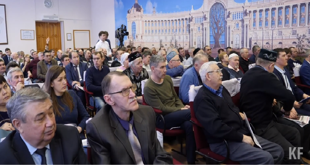 В Татарстане создадут систему против гибели пчел от пестицидов