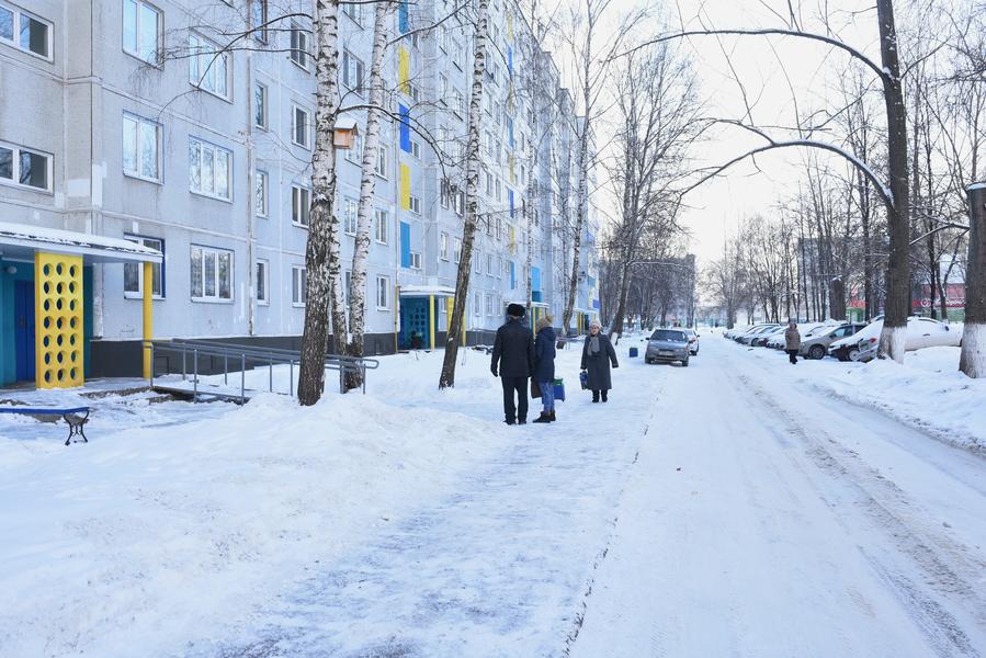 «Дворы не для машин, а для людей»
