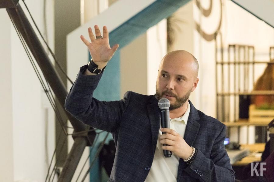 «Главное для власти - чувствовать контекст интернета и соцсетей»