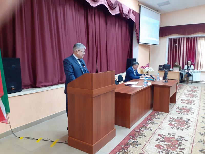 «Дворы не для машин, а для людей»