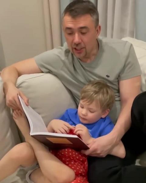 Дамир Фаттахов прочитал детям произведение Мусы Джалиля в день рождения поэта