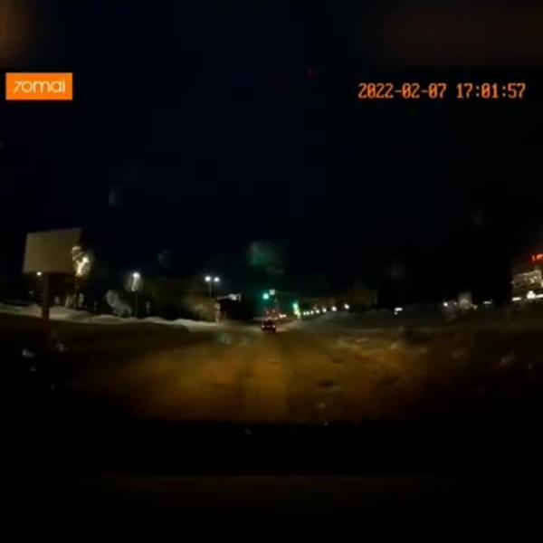 В Нижнекамске «Гранта» сбила выбежавшего на запрещающий сигнал светофора ребенка