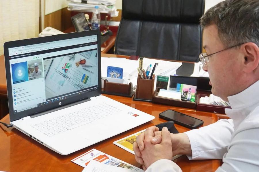 Онкологов, неврологов, офтальмологов для нижнекамских поликлиник ищут среди выпускников медуниверситетов России