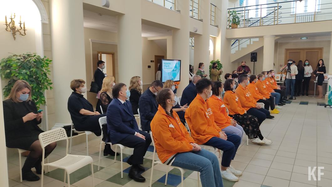 Тимур Нагуманов про привлечение врачей на работу в Альметьевске: Мы за ними постоянно охотимся Тимур Нагуманов про привлечение врачей на работу в Альметьевске: Мы за ними постоянно охотимся