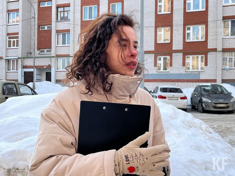 Ледяные «пьедесталы» и небезопасное складирование: в Советском районе Казани оценили зимнюю эксплуатацию дворов