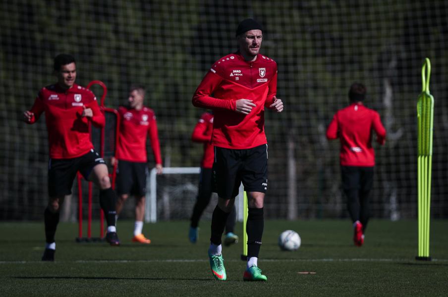 «Это подготовка «Реала»?» Как проходят тренировки «Рубина» «Это подготовка «Реала»?» Как проходят тренировки «Рубина»