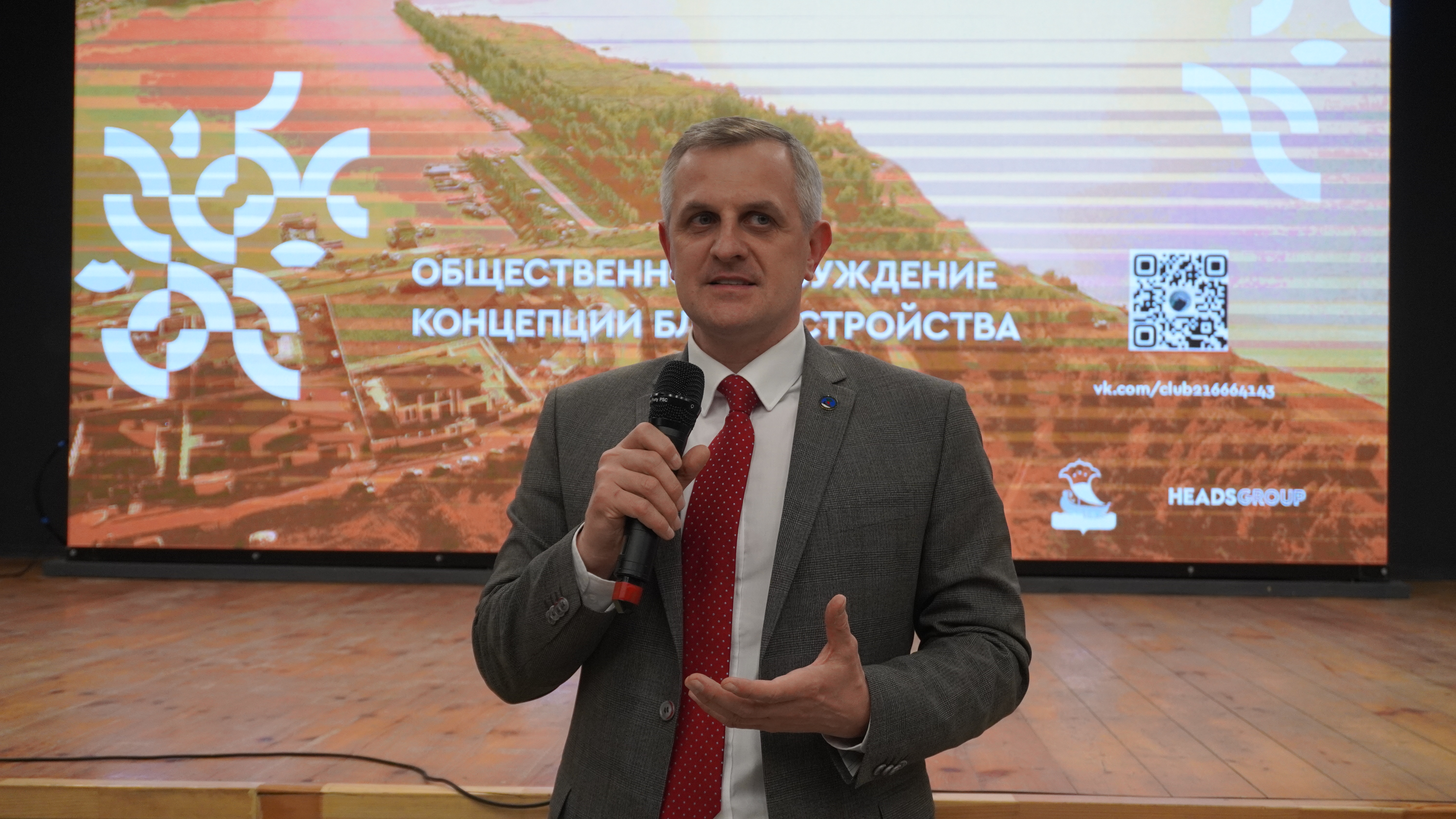 Гослинг не умер в конце «Драйва» - он перебрался в Набережные Челны