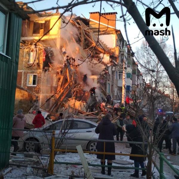 Пять человек погибли в результате обрушения подъезда жилого дома в Тульской области