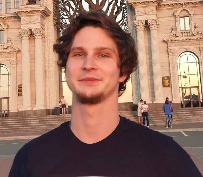 Россиянка получила подарок со взрывчаткой и обожгла лицо