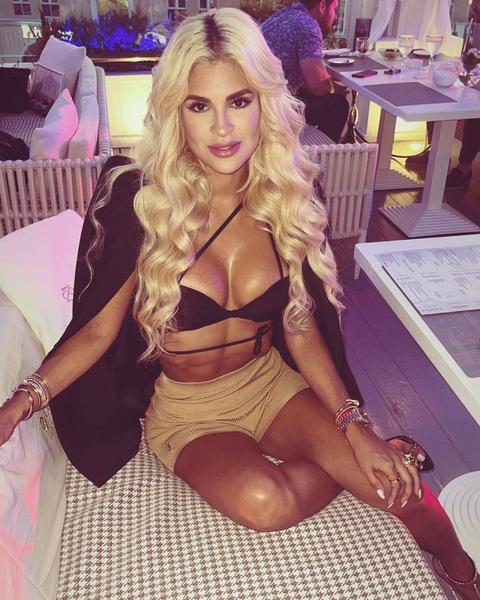 Девушка Кристиана Нобоа обвинила игрока в избиении Девушка Кристиана Нобоа обвинила игрока в избиении