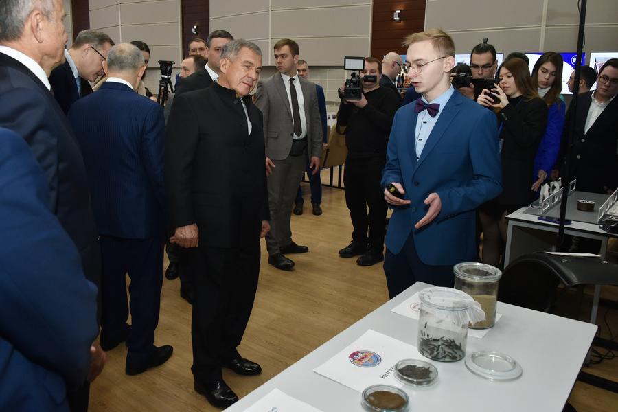 «Будущее за людьми, которые хотят что-то изменить»: Татарстан интегрирует науку и бизнес