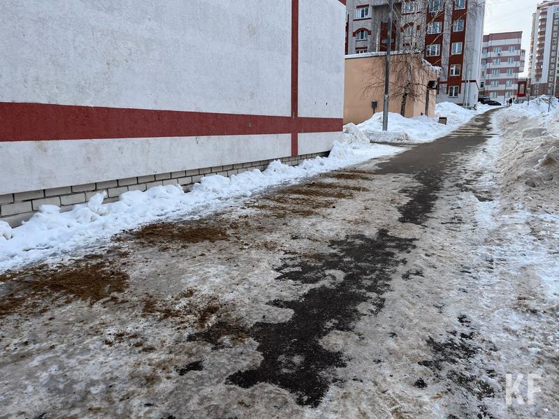 В Советском районе Казани проверили качество уборки дворов