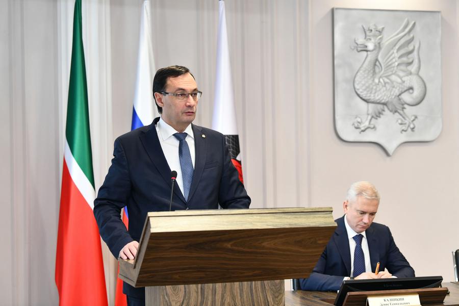 Метшин об изношенности трамвайных сетей: «Это все равно что на Mercedes ездить по бездорожью»