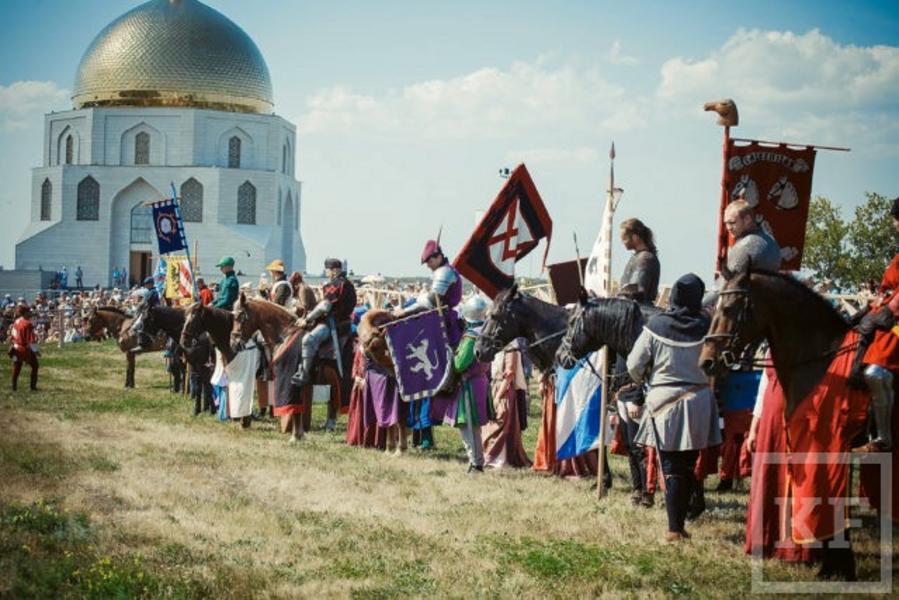 Фестиваль средневекового боя на территории Болгарского музея-заповедника в Татарстане