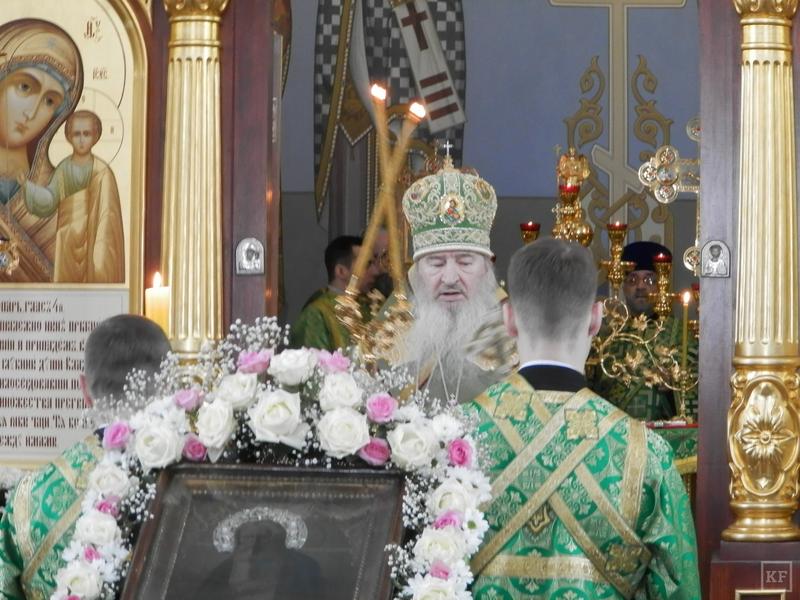 Митрополит Феофан провел литургию в честь Серафима Саровского в Челнах