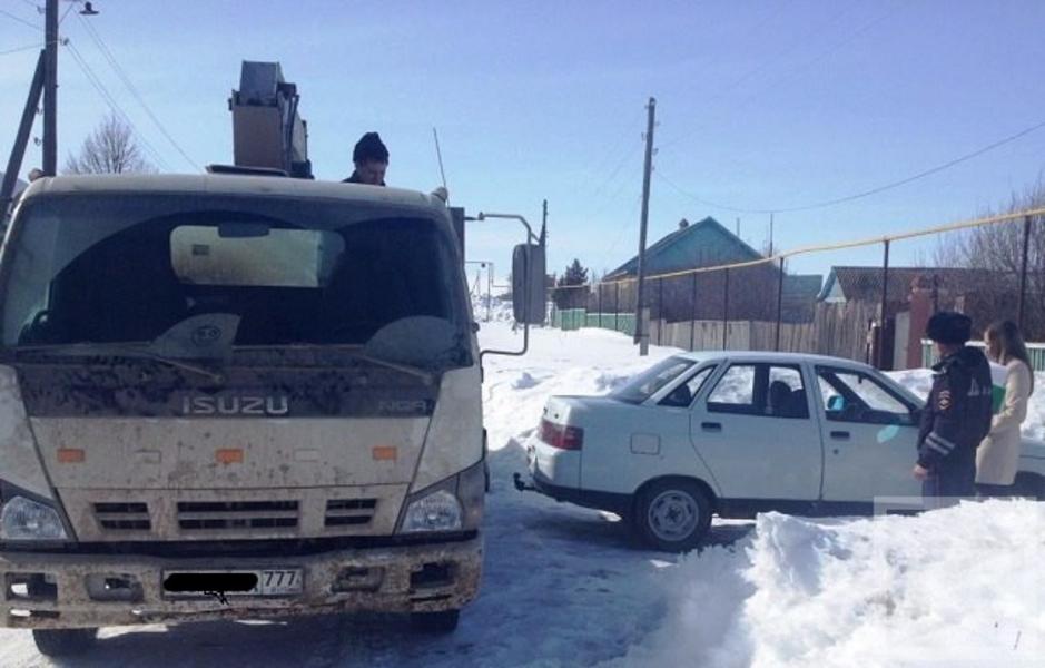 Приставы арестовали автомобиль жителя Бавлов за неоплаченный штраф