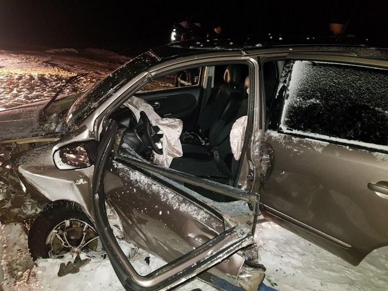 В результате столкновения легковушек в Татарстане погибли два человека