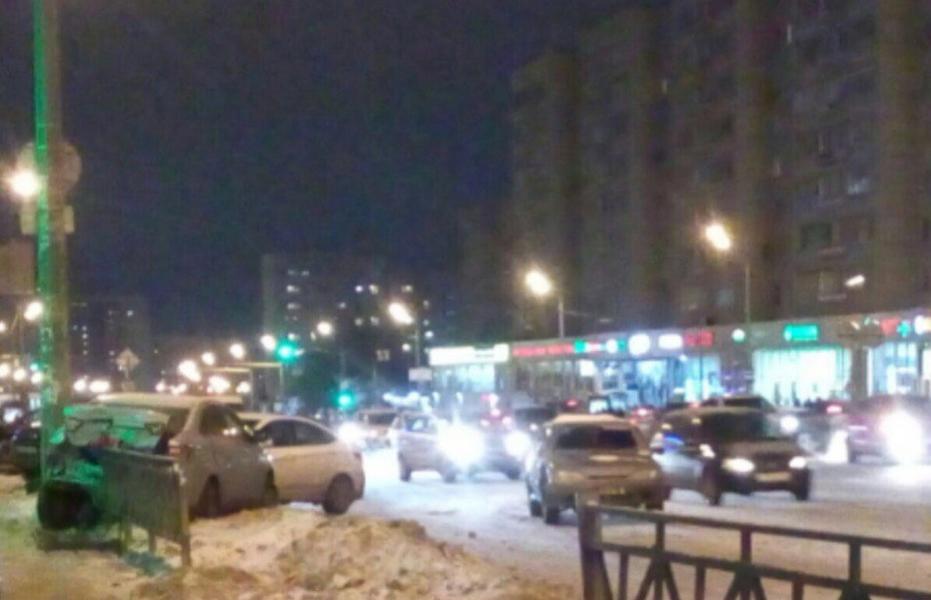 В центре Казани произошла массовая авария
