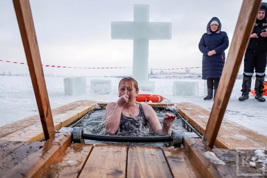 Крещенские купания: татарстанцы следуют вере, а не моде