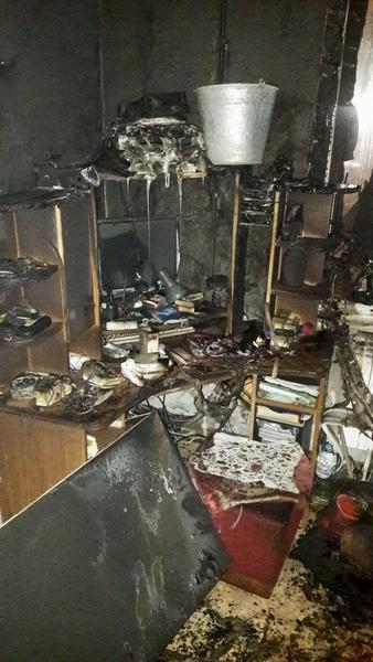 Пожар в квартире из-за салюта в Казани: пенсионерка собирает деньги на ремонт Пожар в квартире из-за салюта в Казани: пенсионерка собирает деньги на ремонт